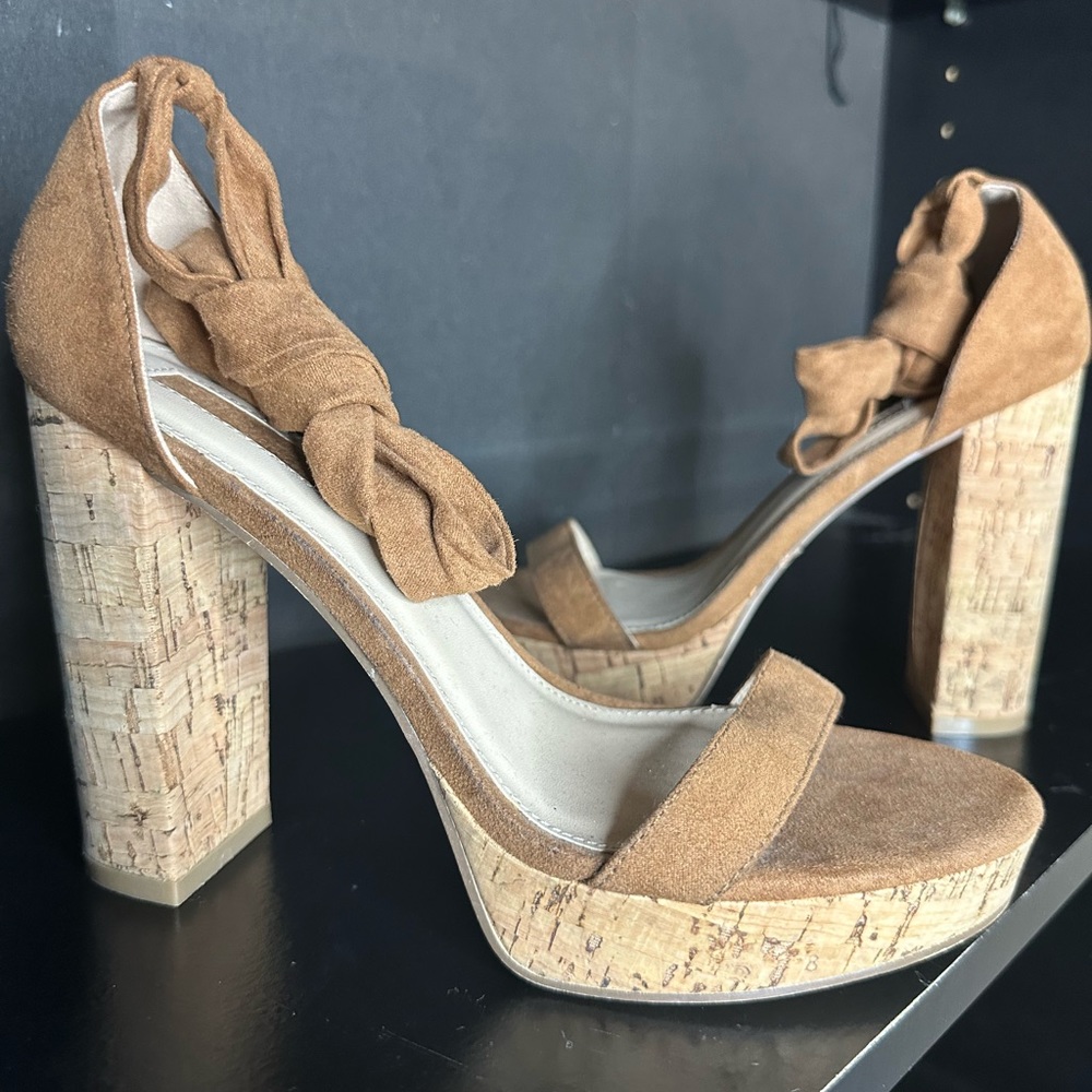High Heels Size 8